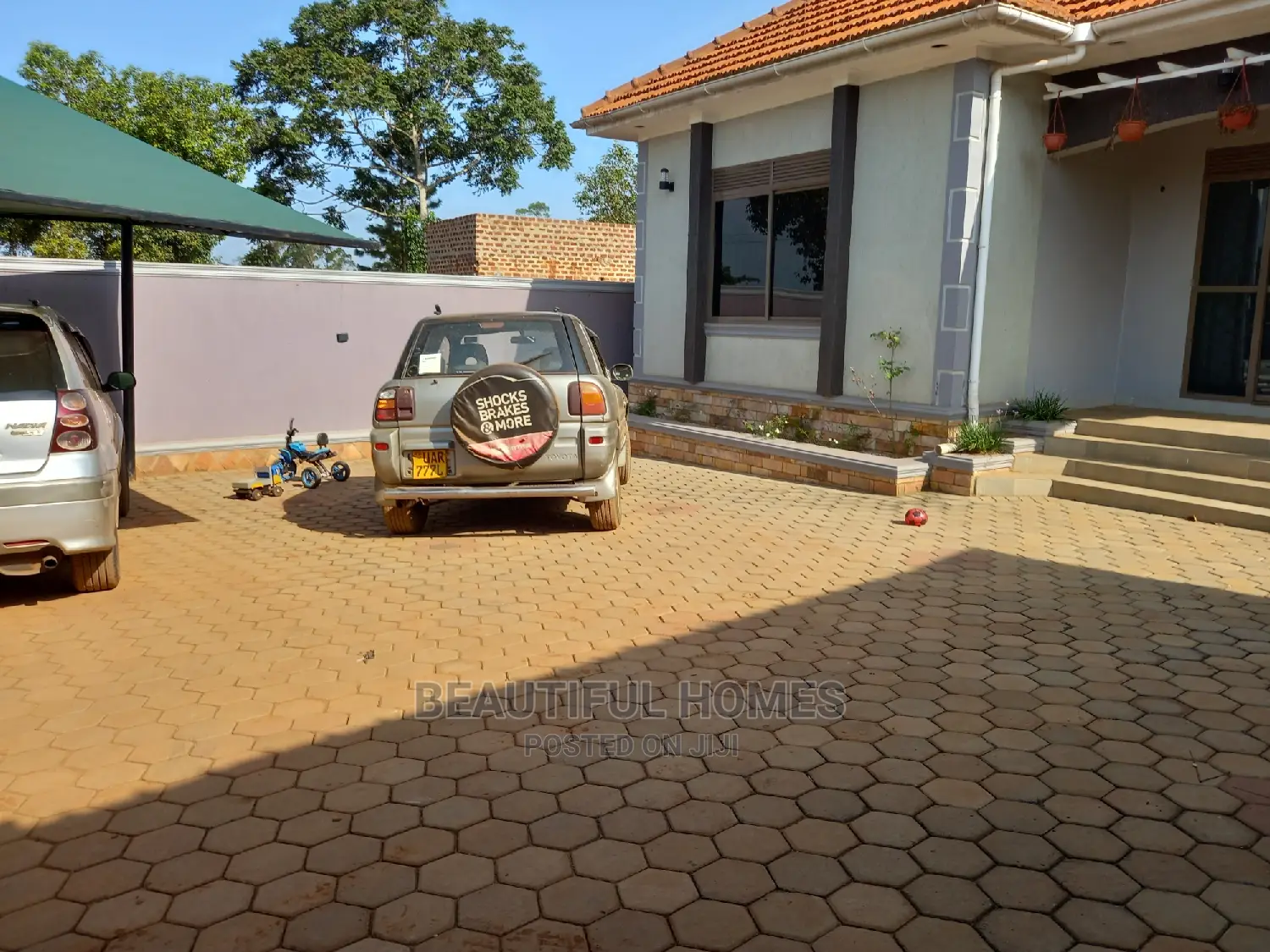 Furnished 4bdrm Bungalow in Nakwero Corporate, Kira for Sale in Kira