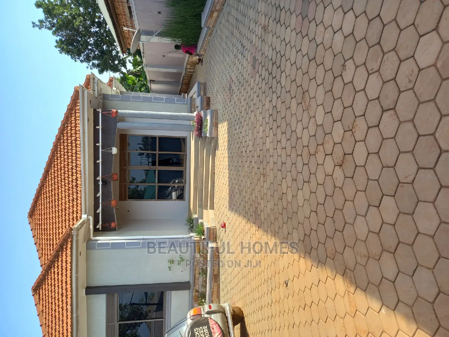 Furnished 4bdrm House in Nakwero Nice, Kira for Sale in Kira