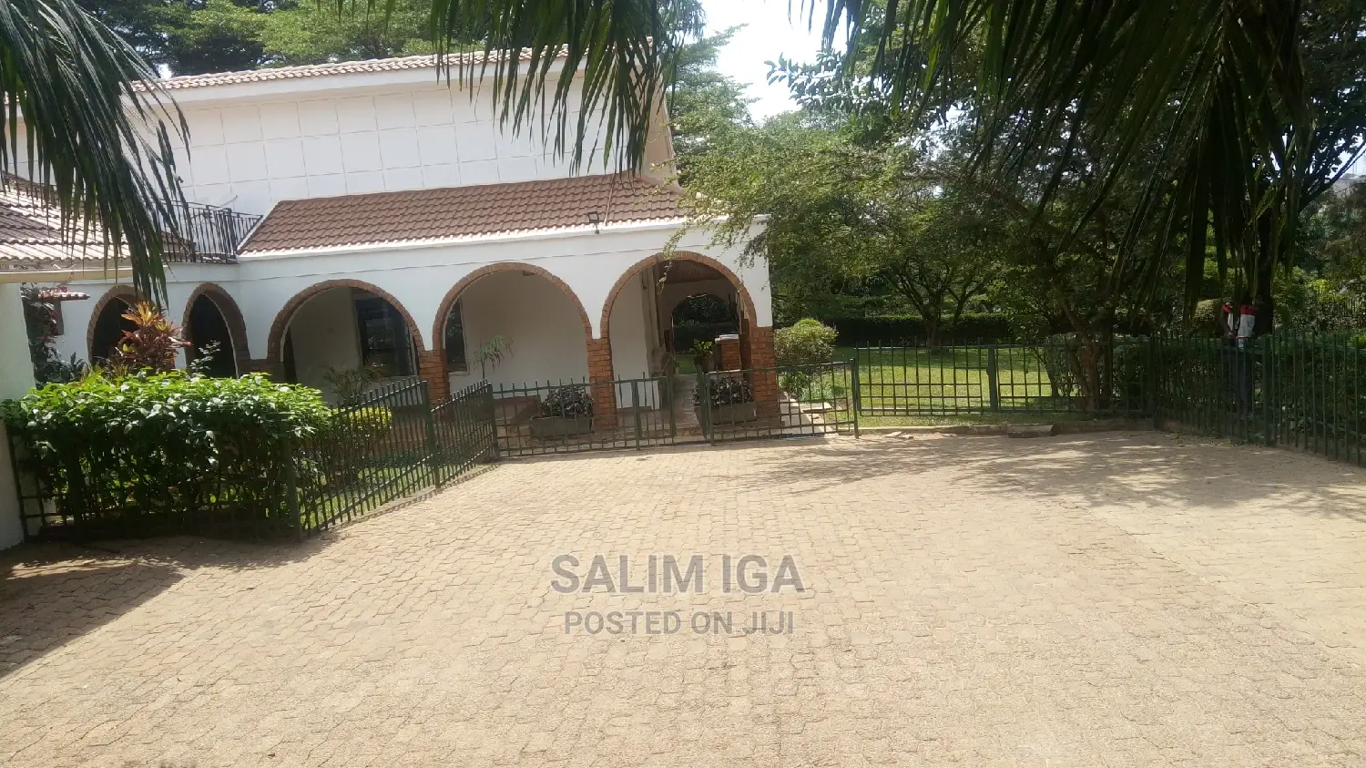 4bdrm Duplex in Kololo Property, Central Division for Rent in Central Division