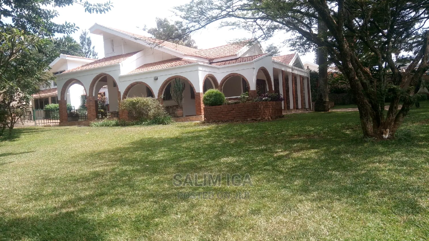 4bdrm Duplex in Kololo Property, Central Division for Rent in Central Division