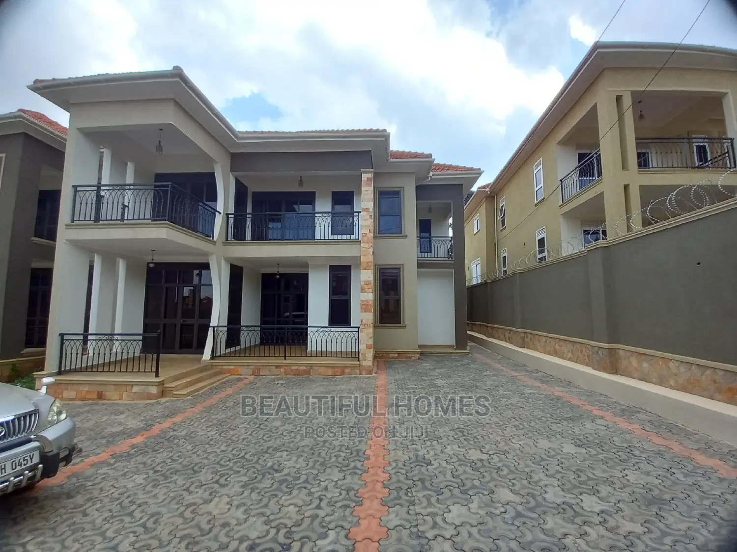 Furnished 6bdrm Mansion in Najjera Tarmacked, Central Division in Central Division