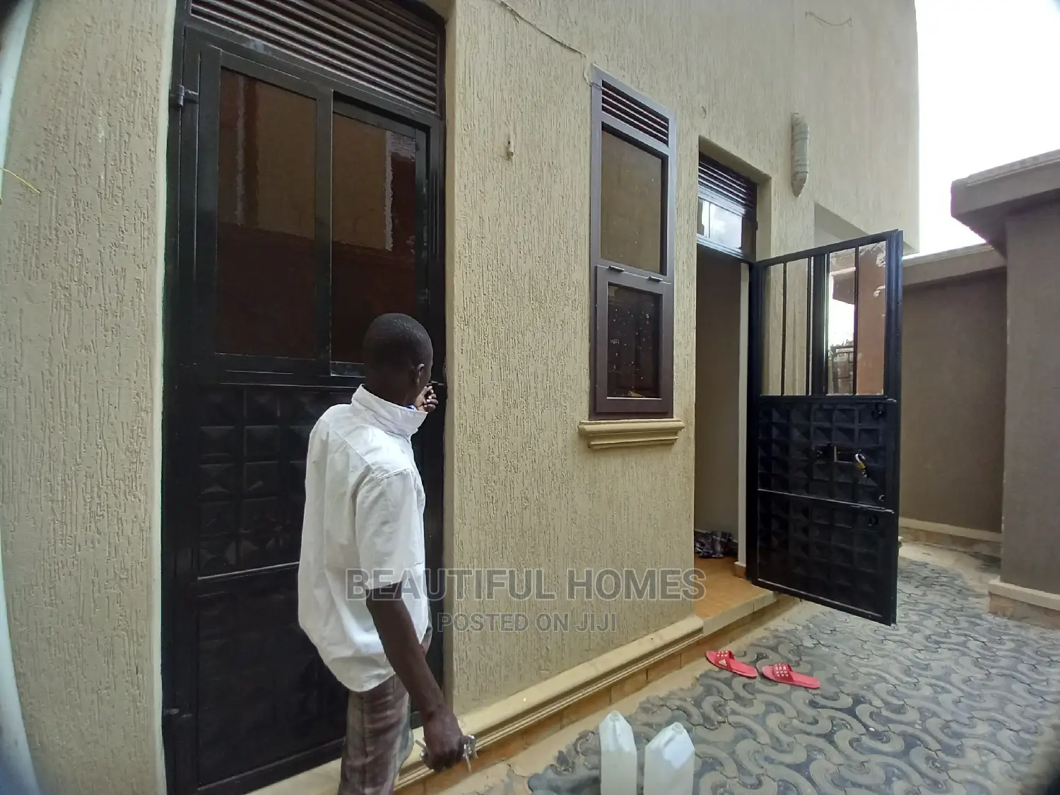 Furnished 6bdrm Mansion in Najjera Tarmacked, Central Division in Central Division