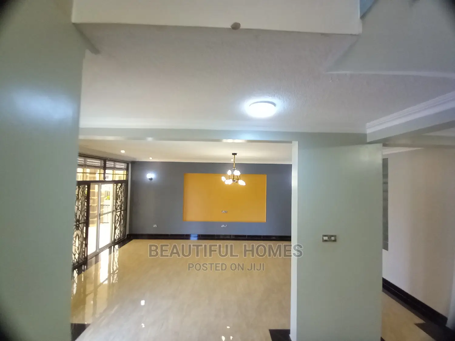 Furnished 6bdrm Mansion in Kira Tarmacked for Sale in Kira