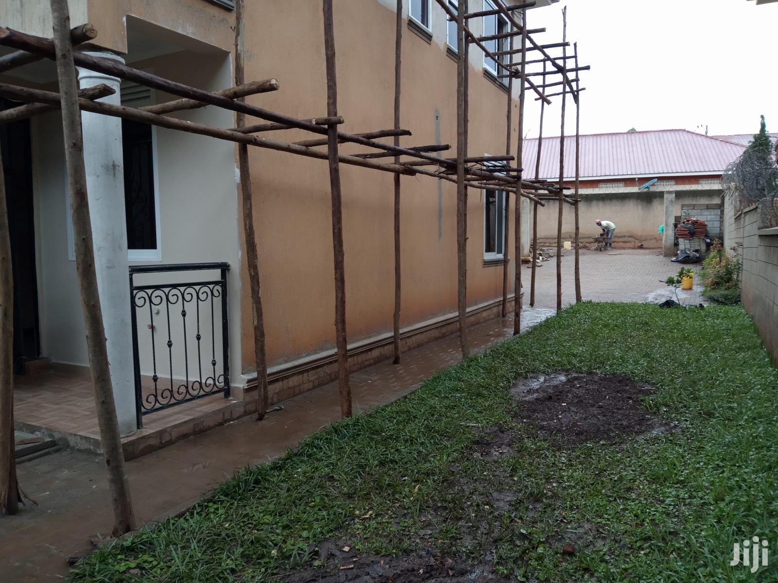 Deal, Naalya Brand New Mansion on Sale in Kampala
