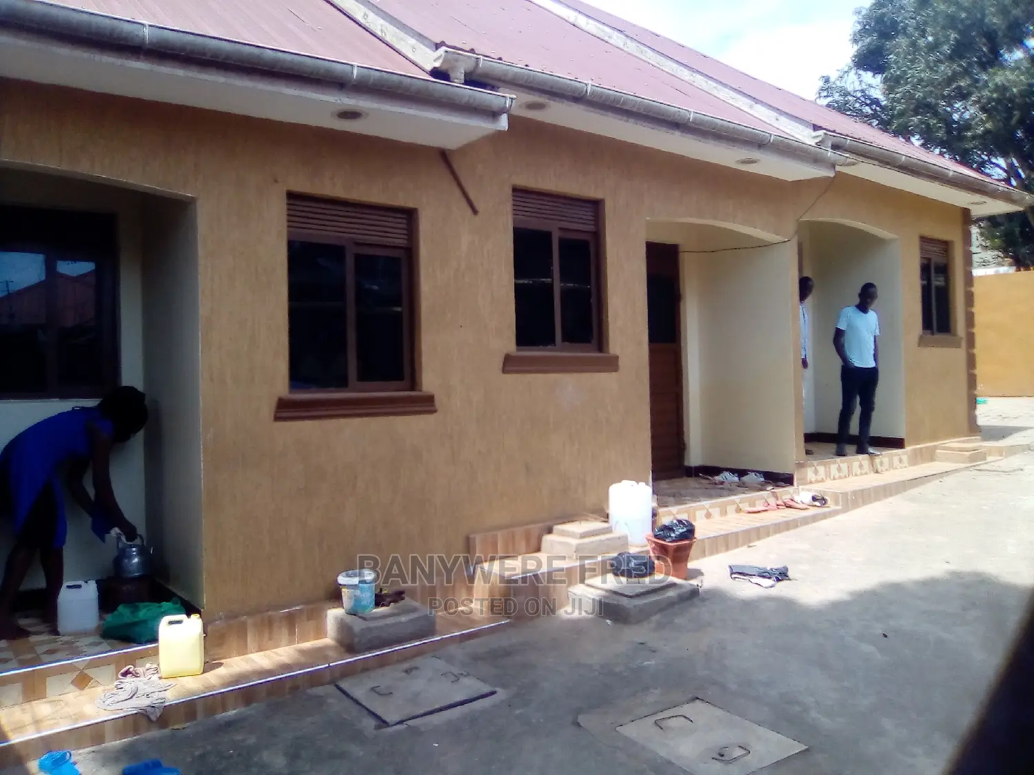 Furnished 2bdrm Bungalow in Kira for Rent in Kira