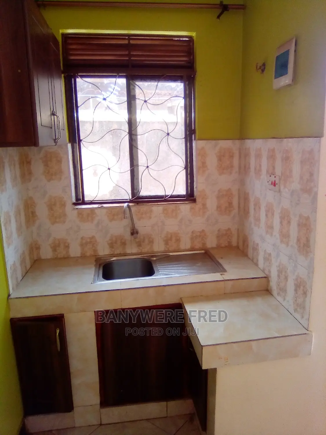 Furnished 2bdrm Bungalow in Kira for Rent in Kira