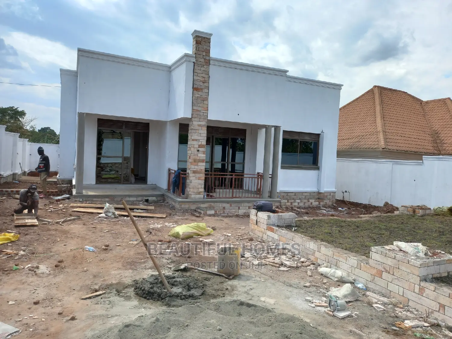Furnished 4bdrm Bungalow in Kira for Sale in Kira