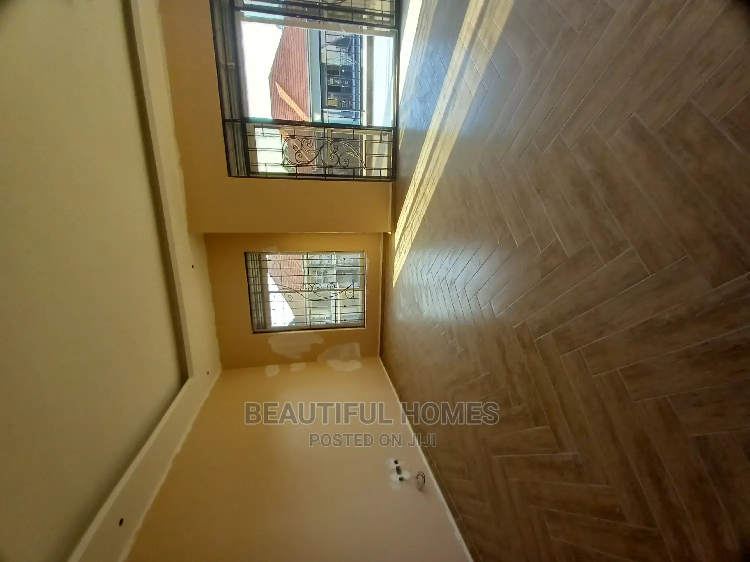 Furnished 6bdrm Mansion in Kisaasi, Central Division for Sale in Central Division