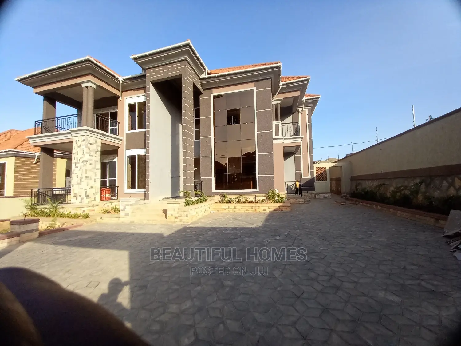 Furnished 6bdrm Mansion in Kisaasi Ministers, Central Division in Central Division