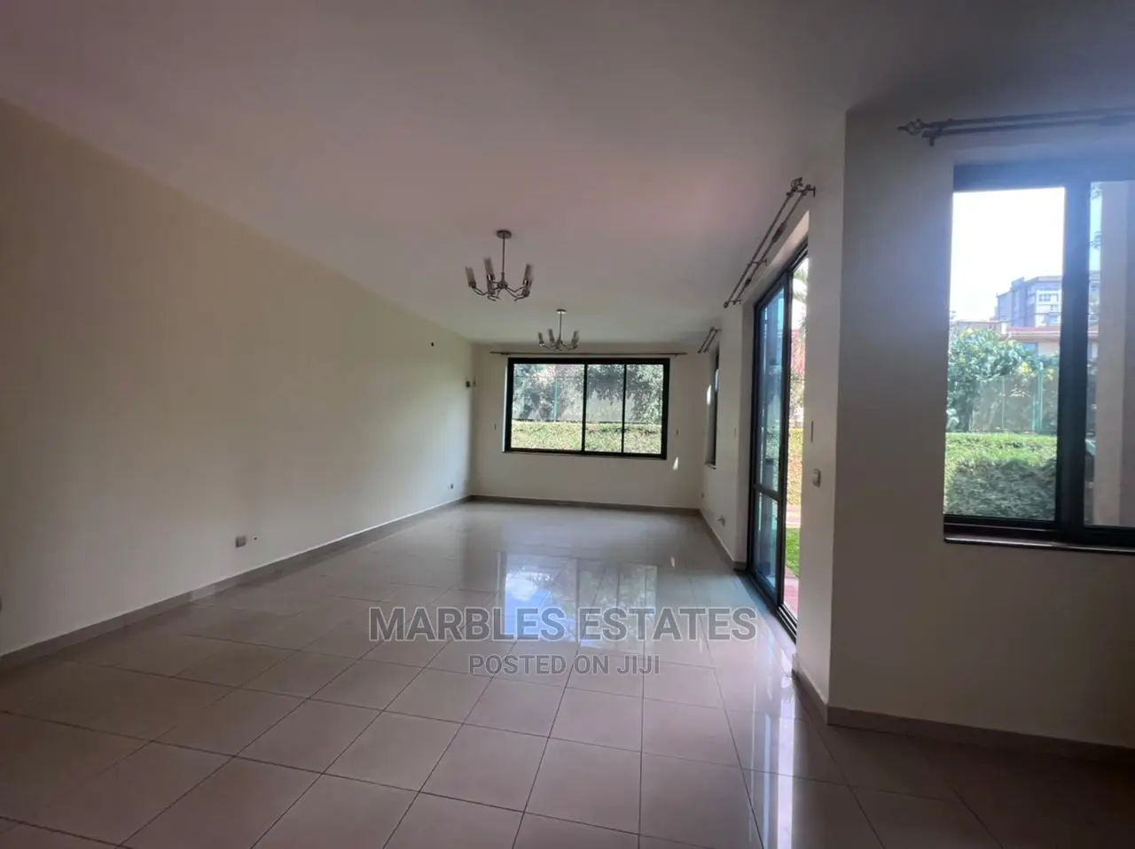5bdrm Townhouse/Terrace in Kololo, Central Division for Rent in Central Division