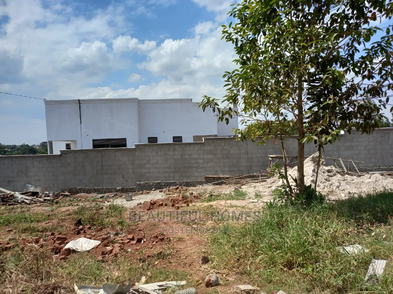 Furnished 4bdrm House in Kira for Sale in Kira