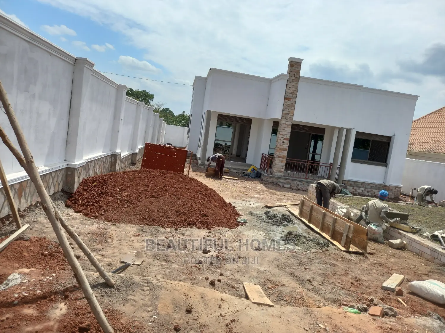 Furnished 4bdrm House in Kira for Sale in Kira