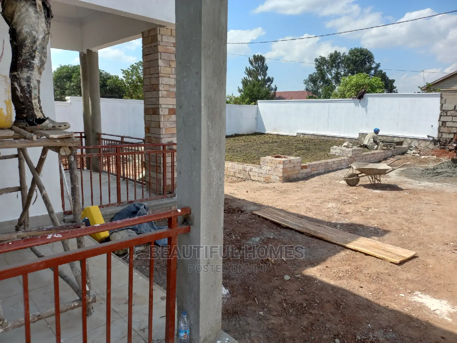 Furnished 4bdrm House in Kira for Sale in Kira