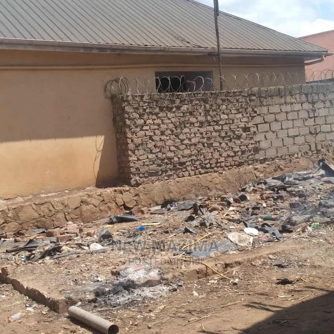 Very Nice Plot Onquicksale in Heart of Munyonyo Near Main Rd in Division A