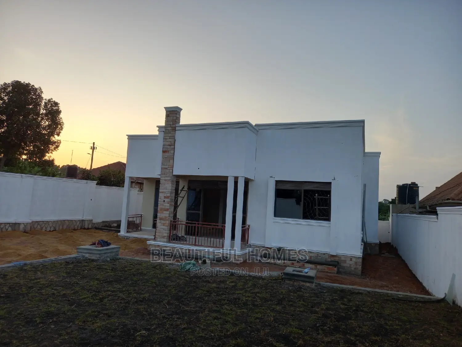 Furnished 4bdrm Bungalow in Kira for Sale in Kira