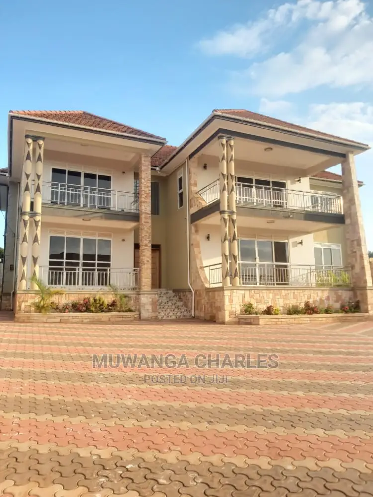 5bdrm Duplex in Fs Properties Ltd, Central Division for Sale in Central Division