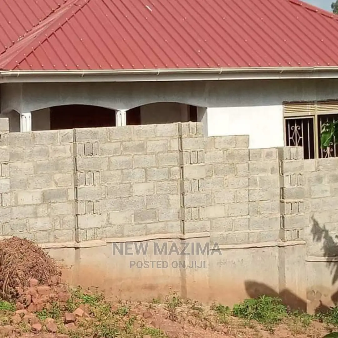 2bdrm House in Mpererwe Kata, Central Division for Sale in Central Division