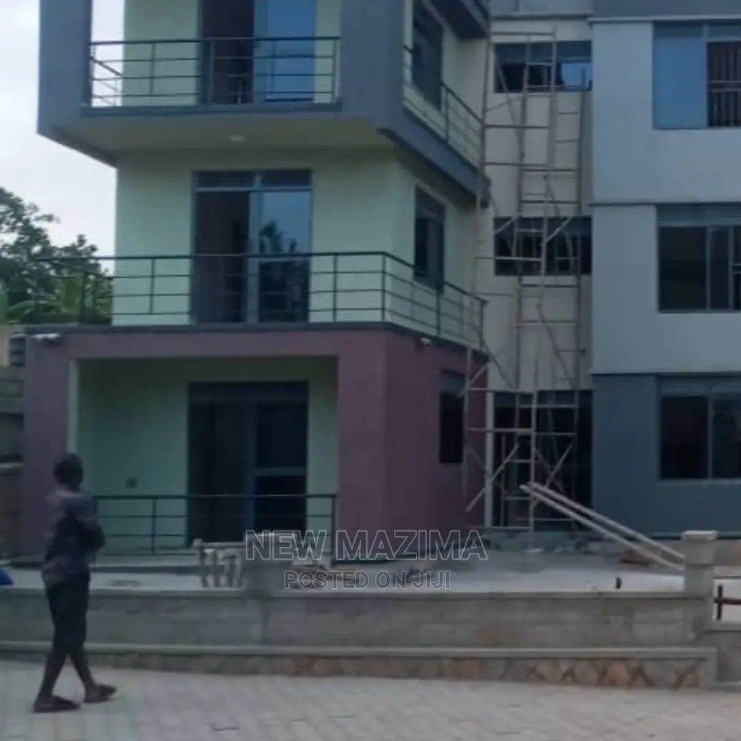 6bdrm Block of Flats in Munyonyo Pride, Central Division for Sale in Central Division