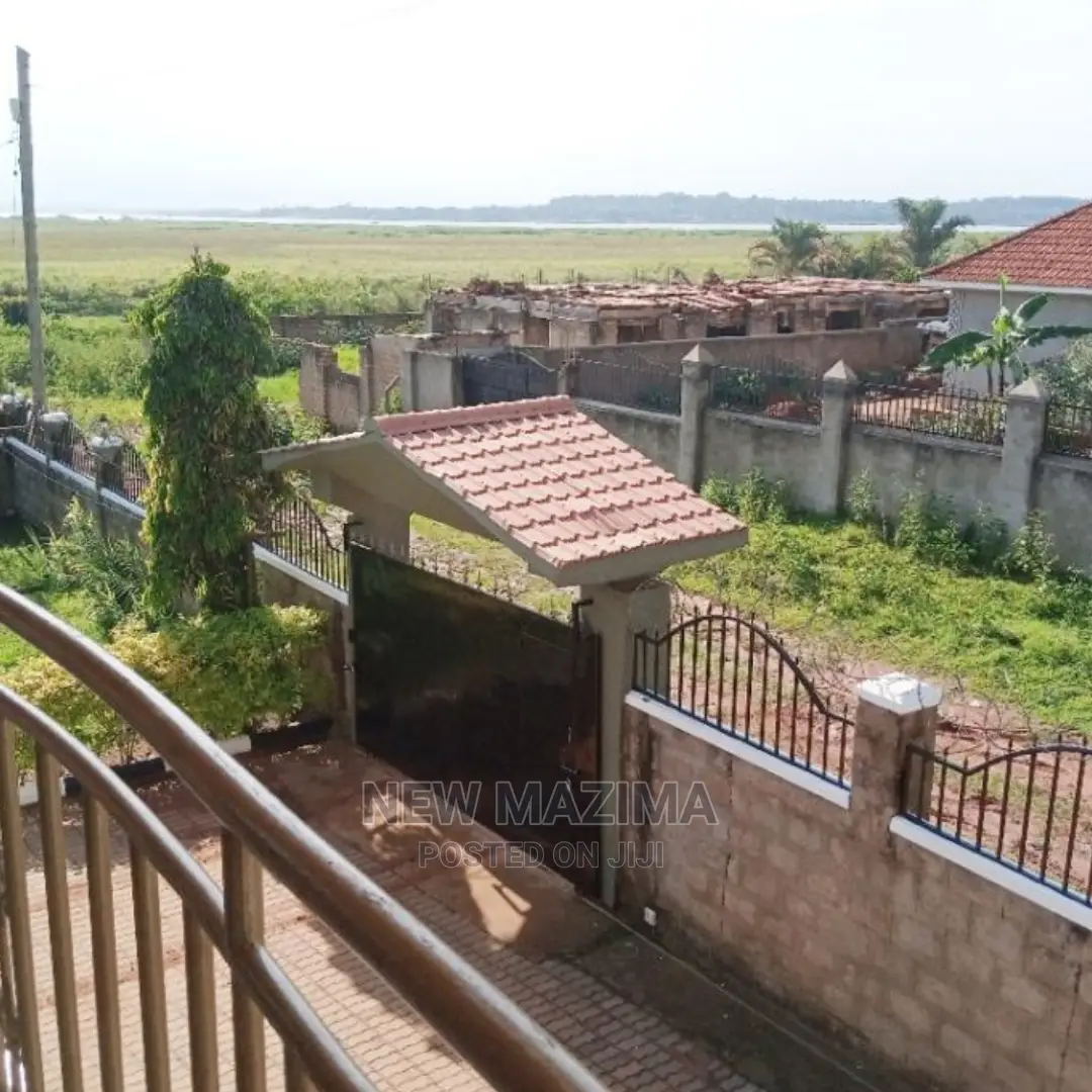 4bdrm House in Ntebe, Central Division for Sale in Central Division