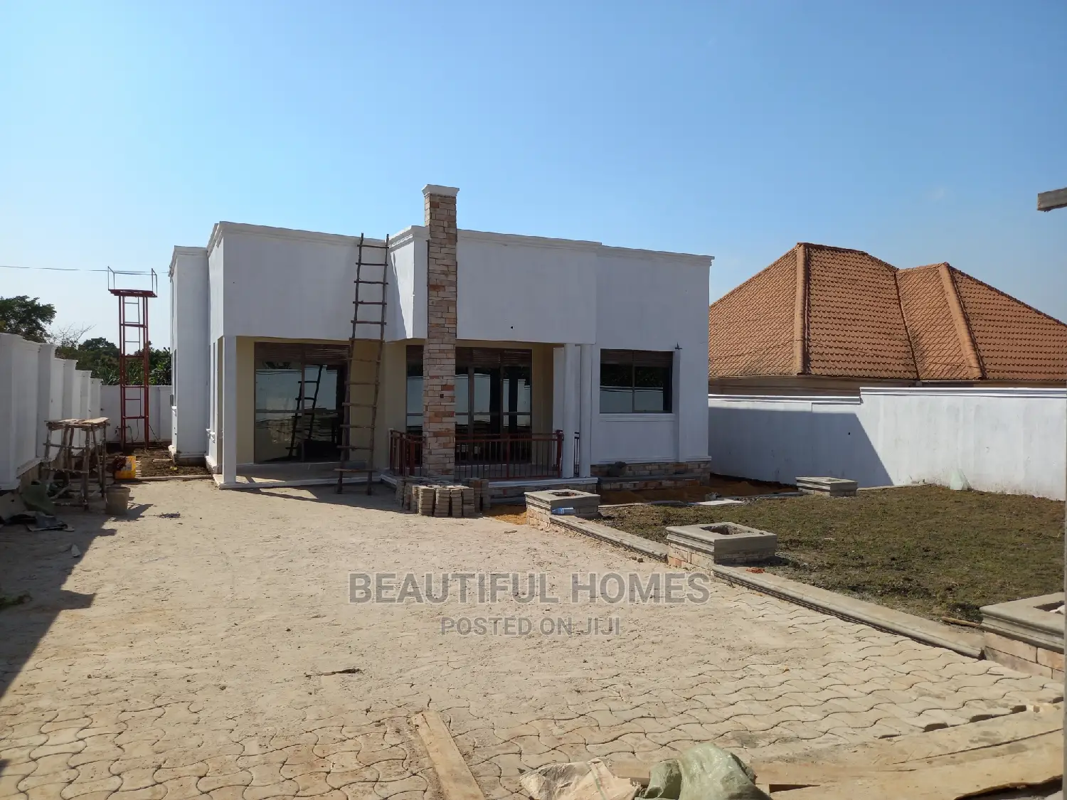 Furnished 4bdrm Bungalow in Kira for Sale in Kira