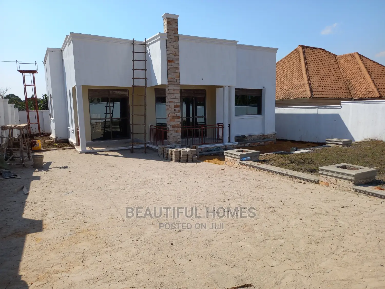 Furnished 4bdrm House in Kira for Sale in Kira