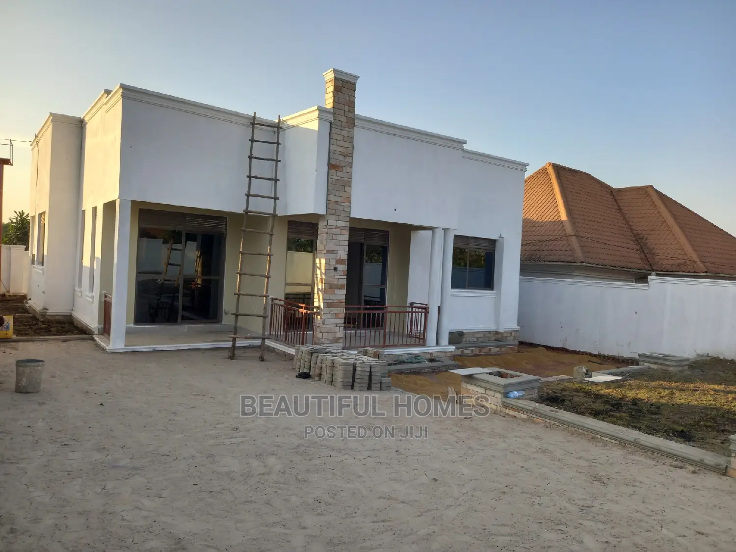 Furnished 4bdrm House in Kira for Sale in Kira