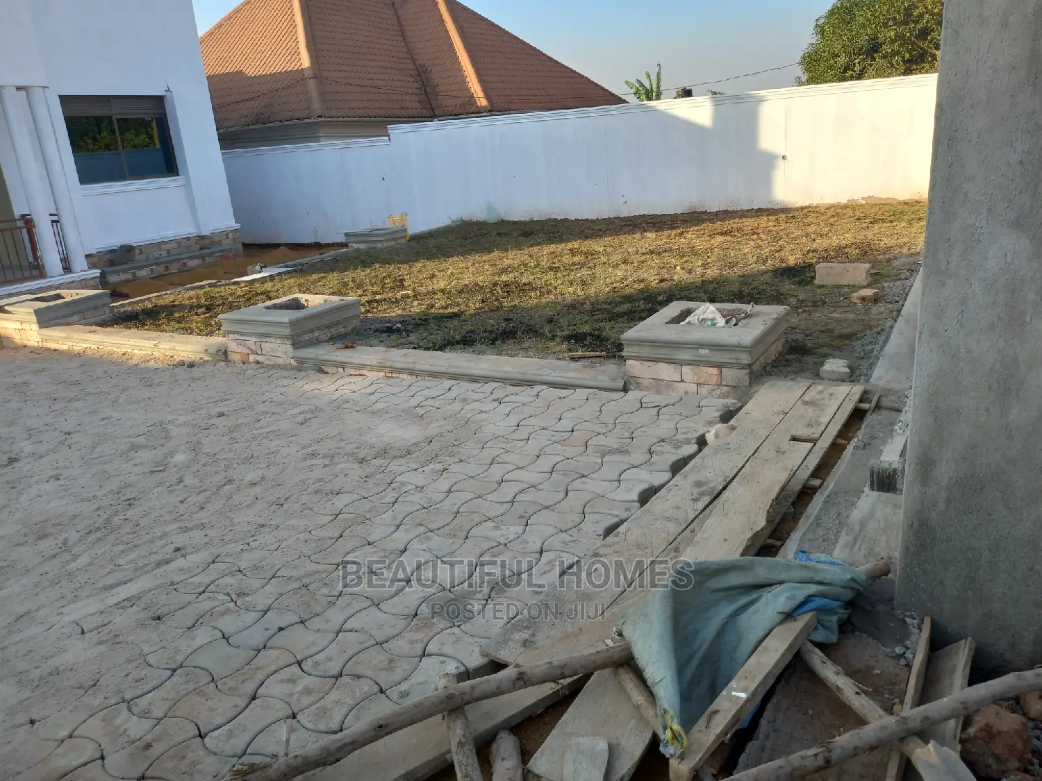 Furnished 4bdrm House in Kira for Sale in Kira