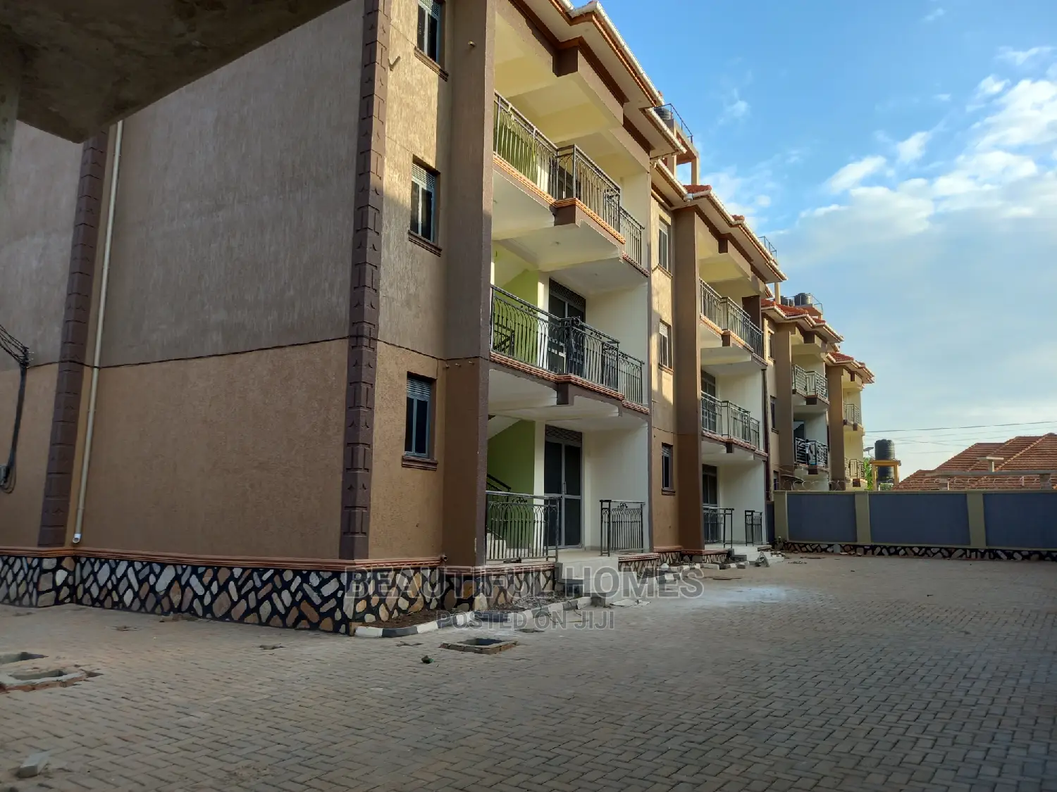 Furnished 1bdrm Apartment in Kira Wealthy for Sale in Kira
