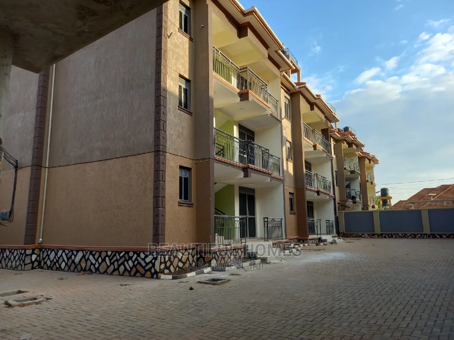Furnished 1bdrm Apartment in Kira Wealthy for Sale in Kira