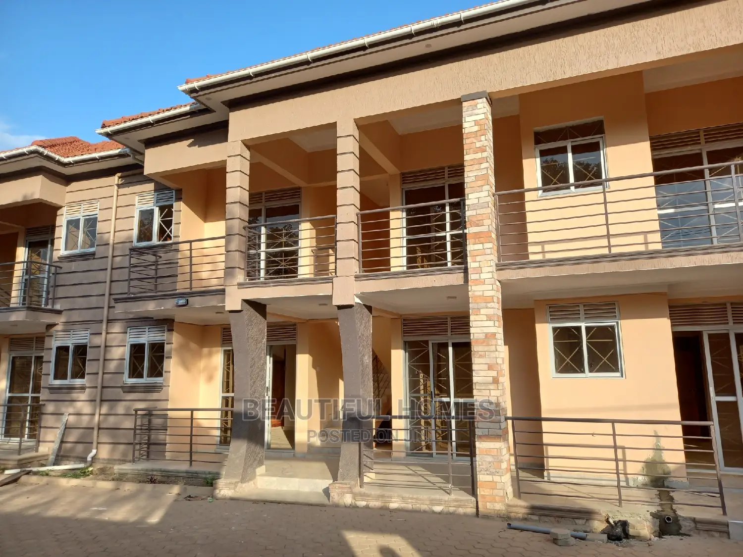 Furnished 1bdrm Block of Flats in Kira for Sale in Kira