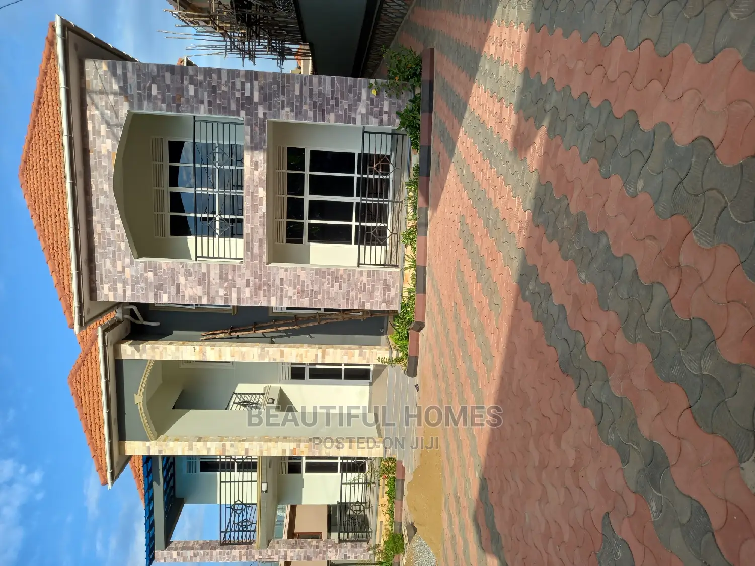 Furnished 6bdrm House in Kira Wealthy for Sale in Kira