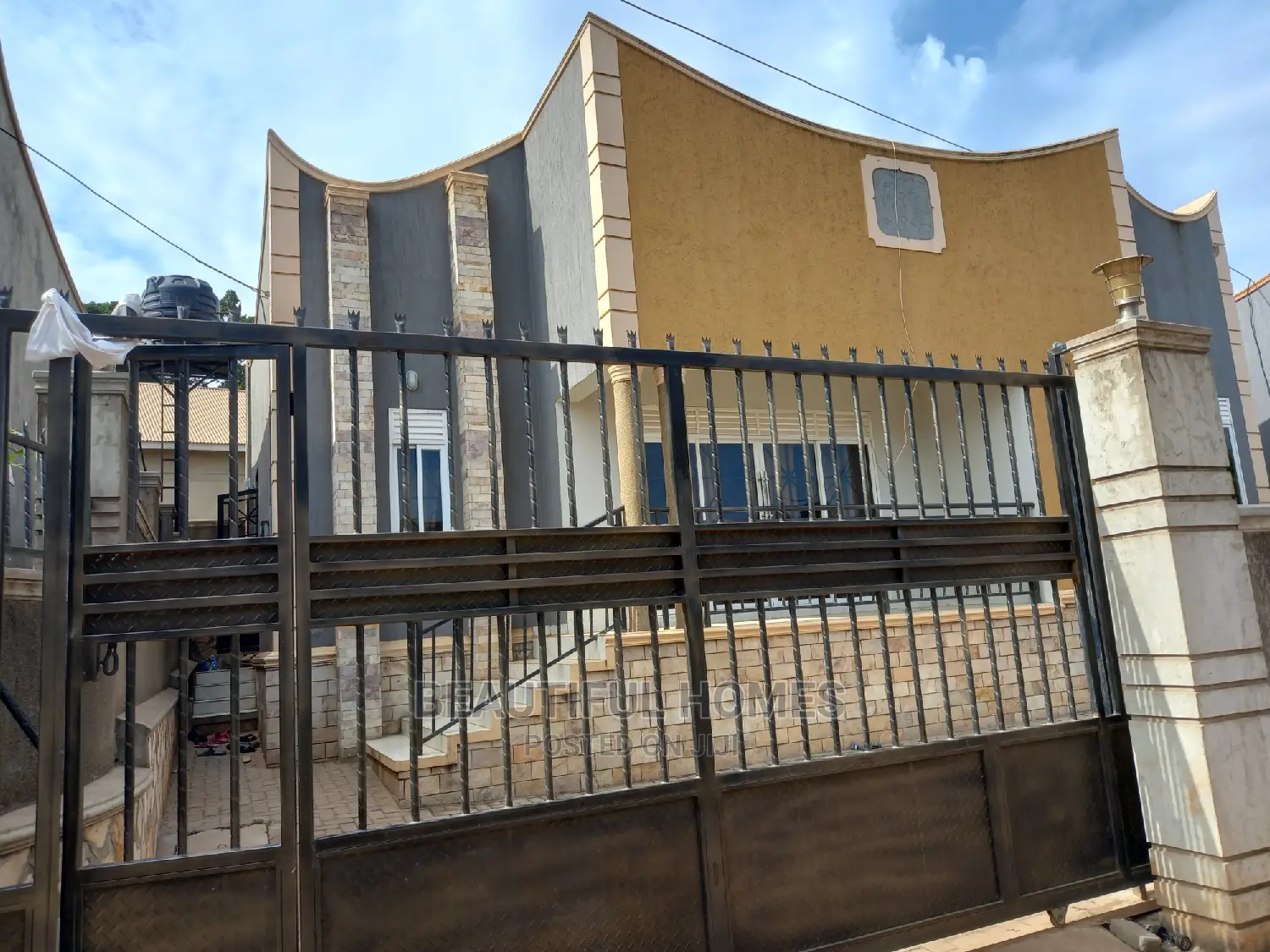 Furnished 4bdrm House in Kira for Sale in Kira