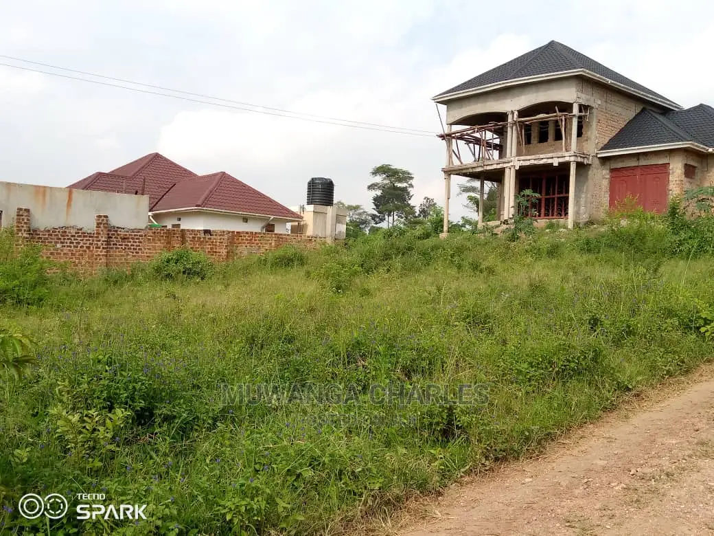 100by50ft Plot of Land for Sale at Nakwero in Central Division