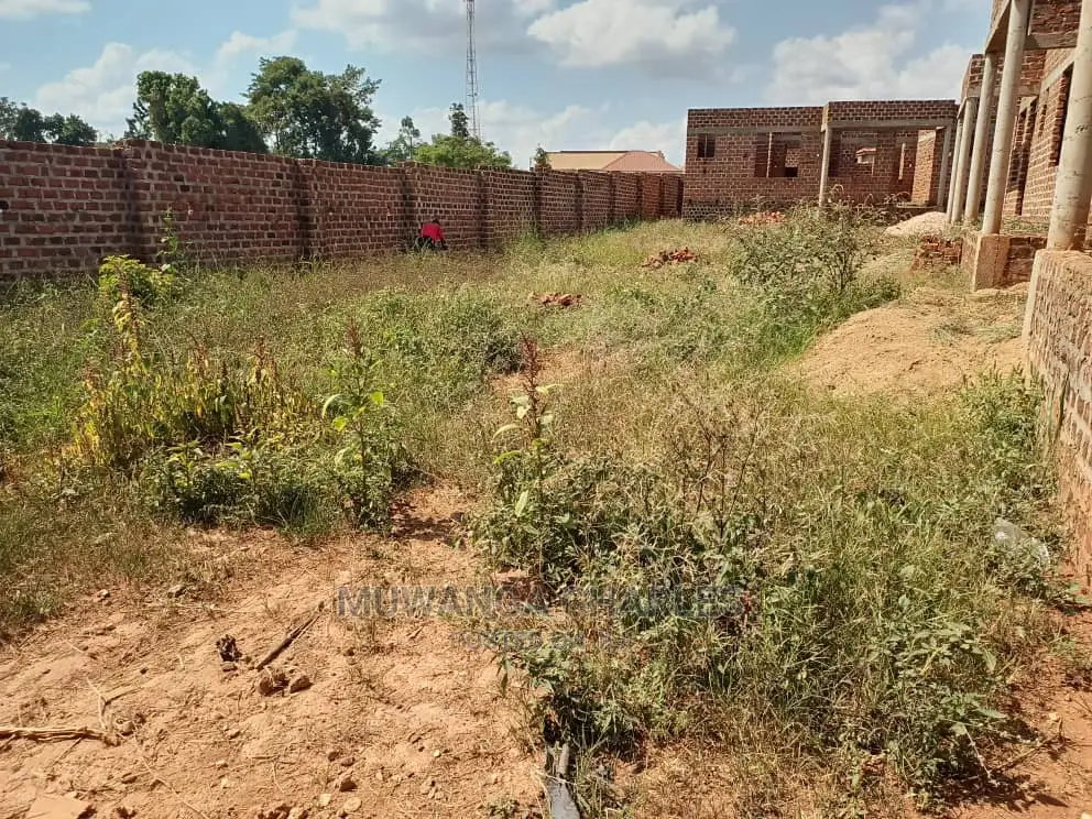 100by50ft Plot of Land for Sale at Nakwero in Central Division