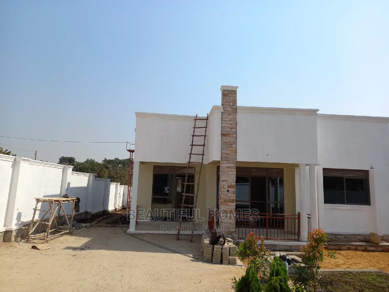 Furnished 4bdrm Bungalow in Kira for Sale in Kira