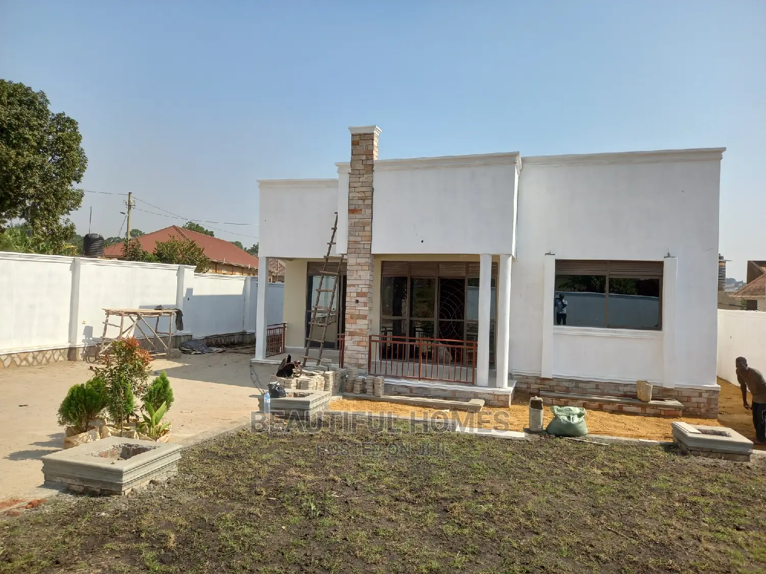 Furnished 4bdrm Bungalow in Kira for Sale in Kira