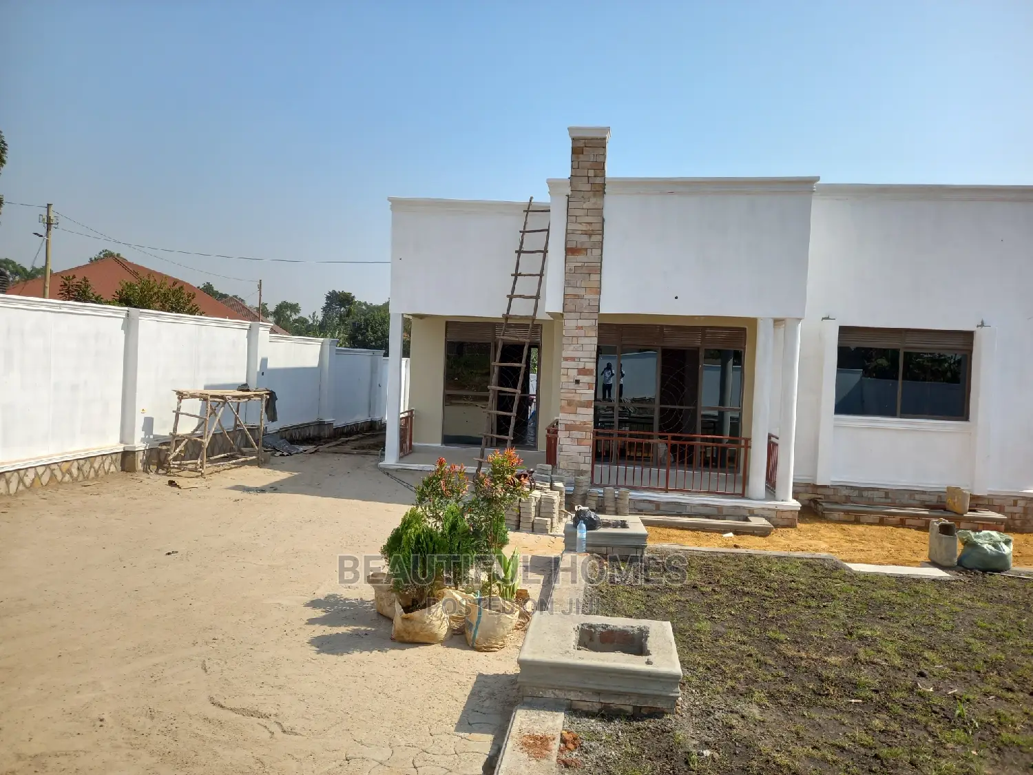 Furnished 4bdrm Bungalow in Kira for Sale in Kira