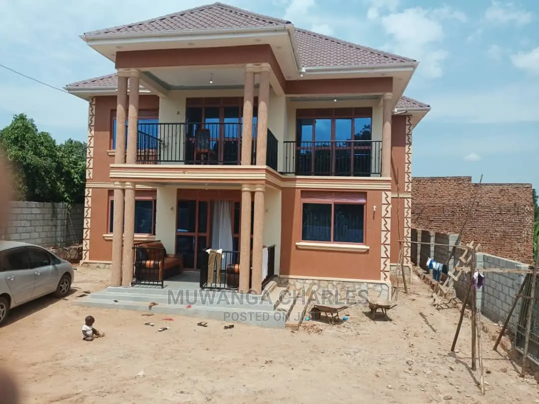 4bdrm Duplex in Fs Properties Ltd, Central Division for Rent in Central Division