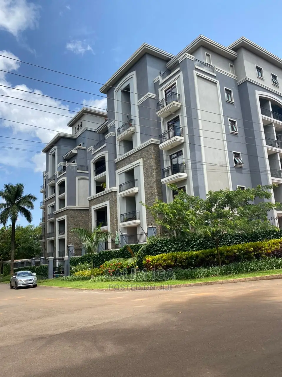 4bdrm Penthouse in Kololo Property, Central Division for Sale in Central Division