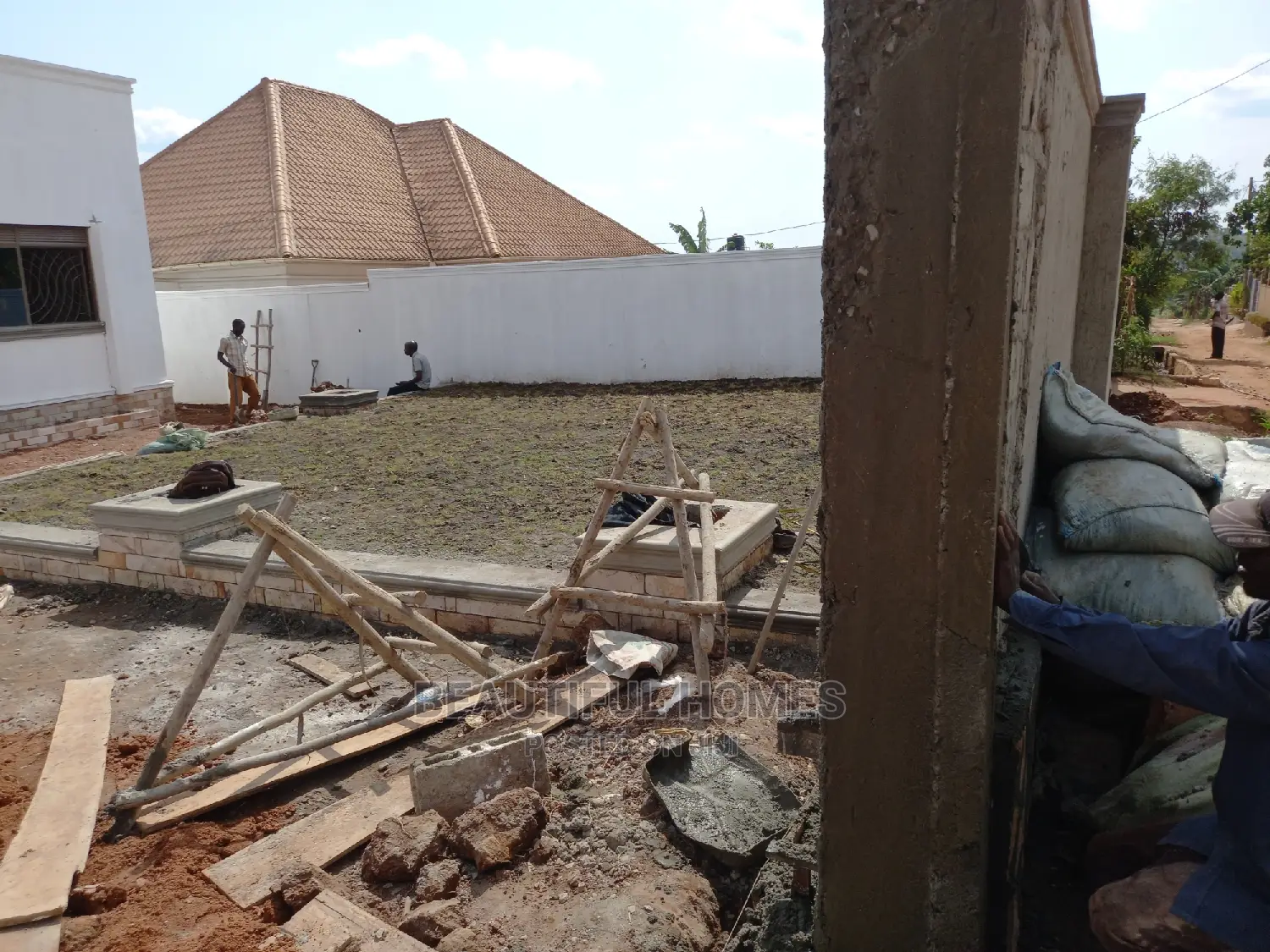 Furnished 4bdrm Bungalow in Kira, Central Division for Sale in Central Division