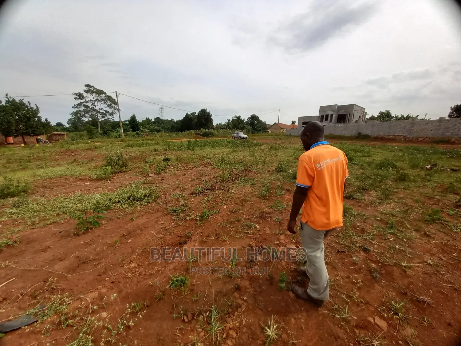 Nakwero Majestic Land on Sell in Kira