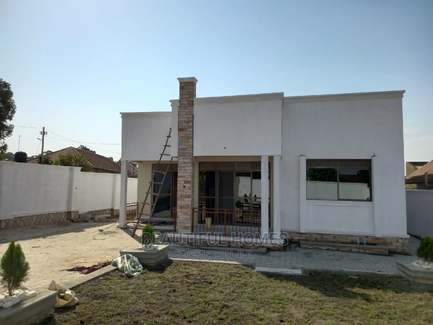 Furnished 4bdrm Bungalow in Kira for Sale in Kira