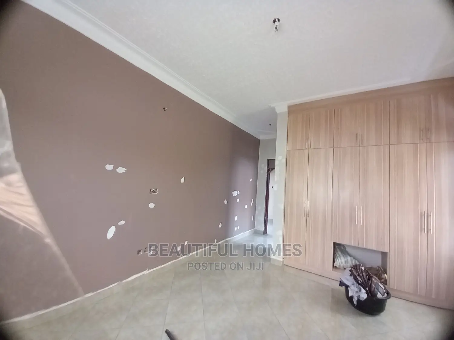 Furnished 4bdrm Bungalow in Kira for Sale in Kira