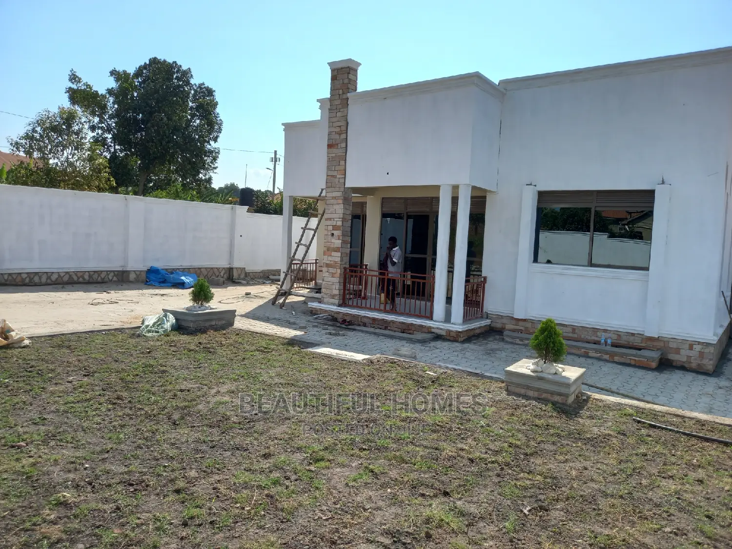 Furnished 4bdrm Bungalow in Kira for Sale in Kira