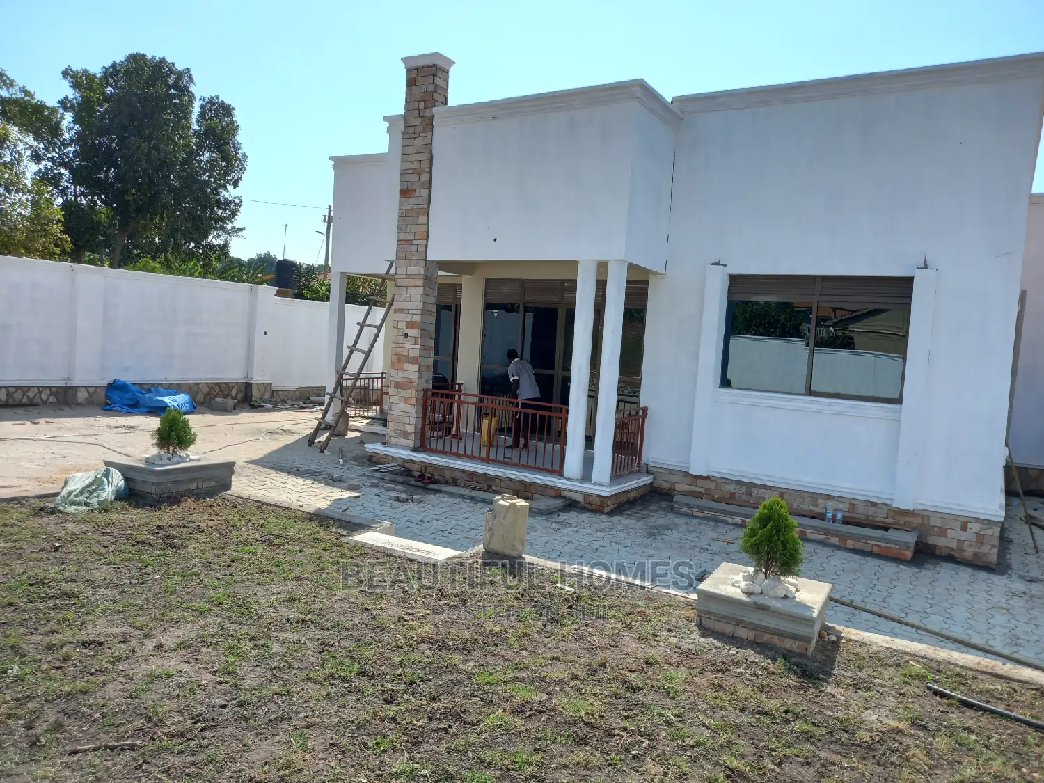 Furnished 4bdrm Bungalow in Kira for Sale in Kira