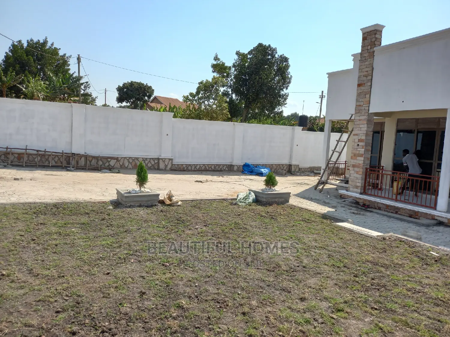 Furnished 4bdrm Bungalow in Kira for Sale in Kira