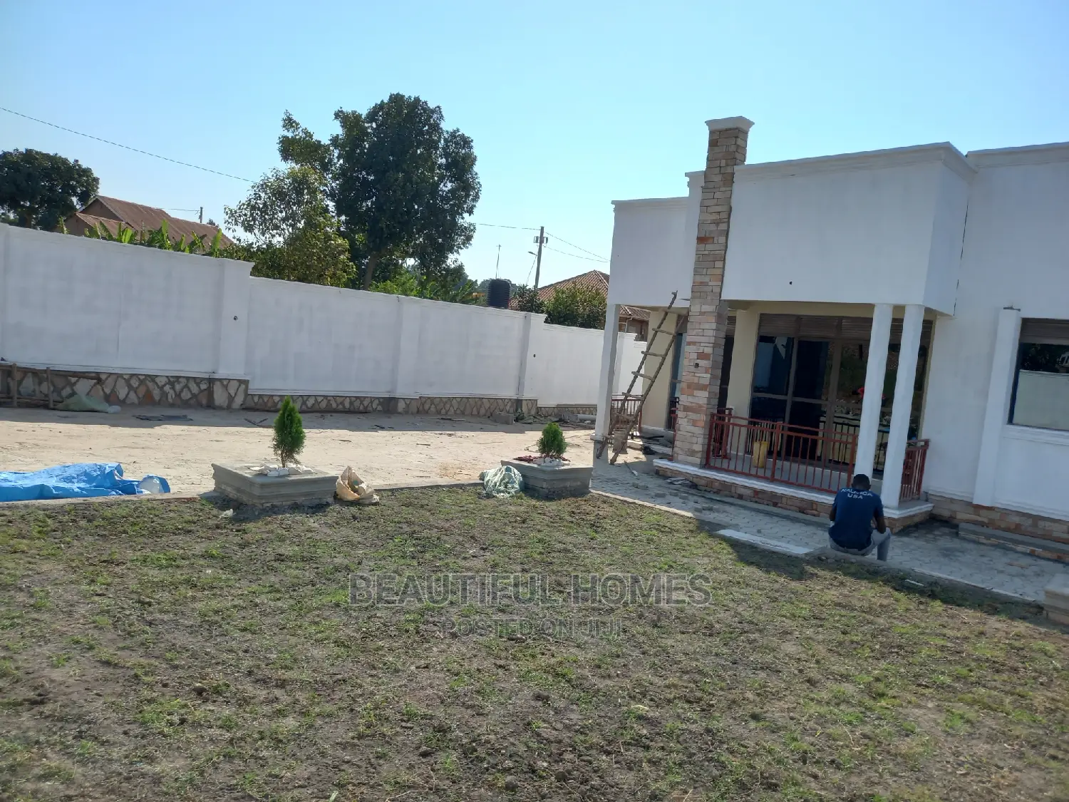 Furnished 4bdrm Bungalow in Kira for Sale in Kira