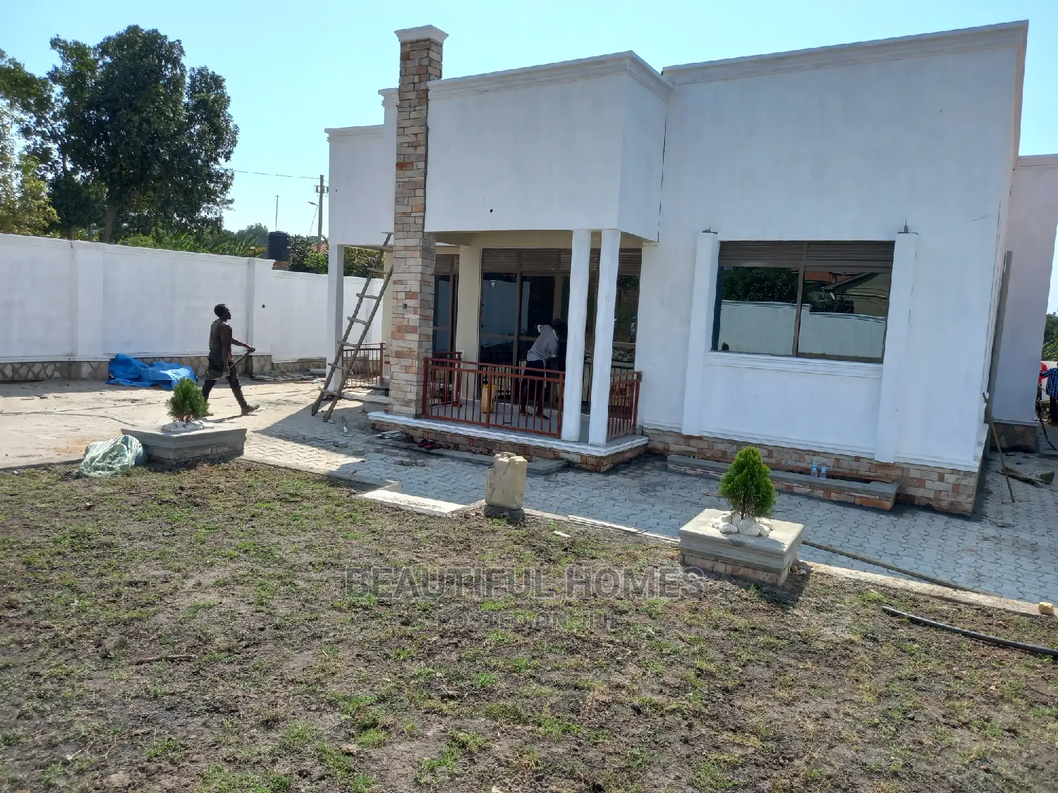 Furnished 4bdrm Bungalow in Kira for Sale in Kira
