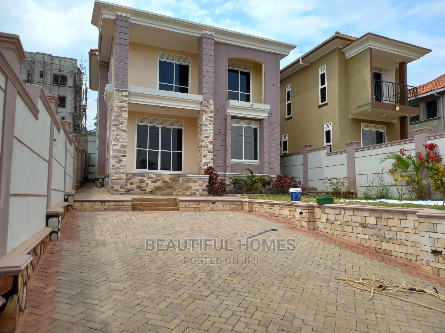 Furnished 4bdrm House in Kira Rich for Sale in Kira