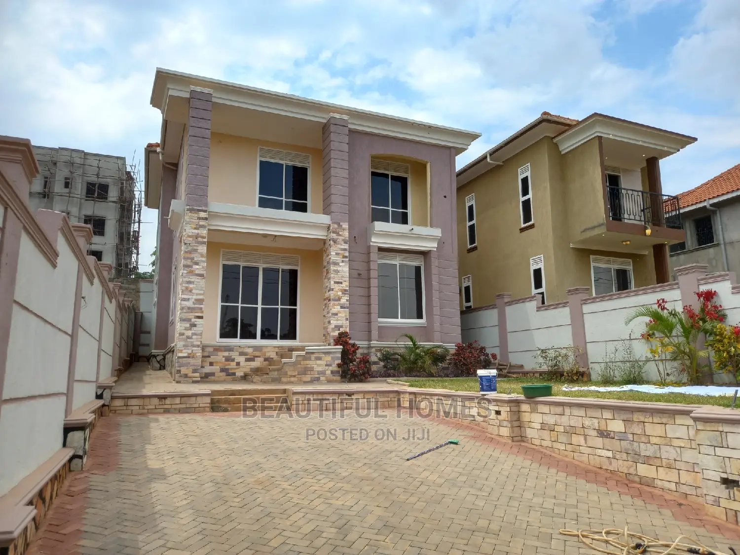 Furnished 4bdrm House in Kira Rich for Sale in Kira